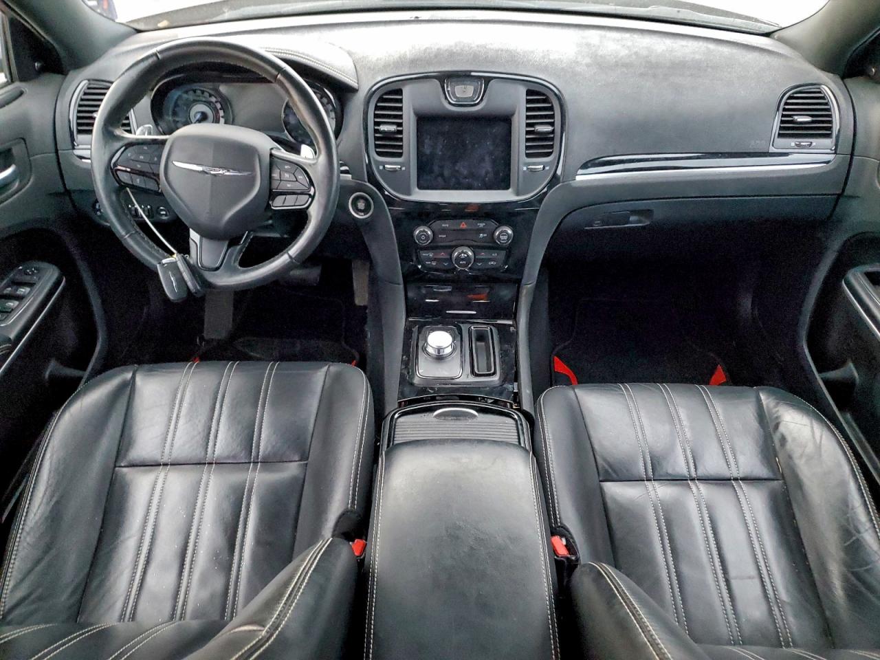 2019 CHRYSLER 300 S photo 15