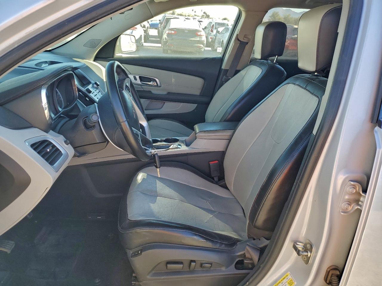 2012 GMC TERRAIN SLT photo 13