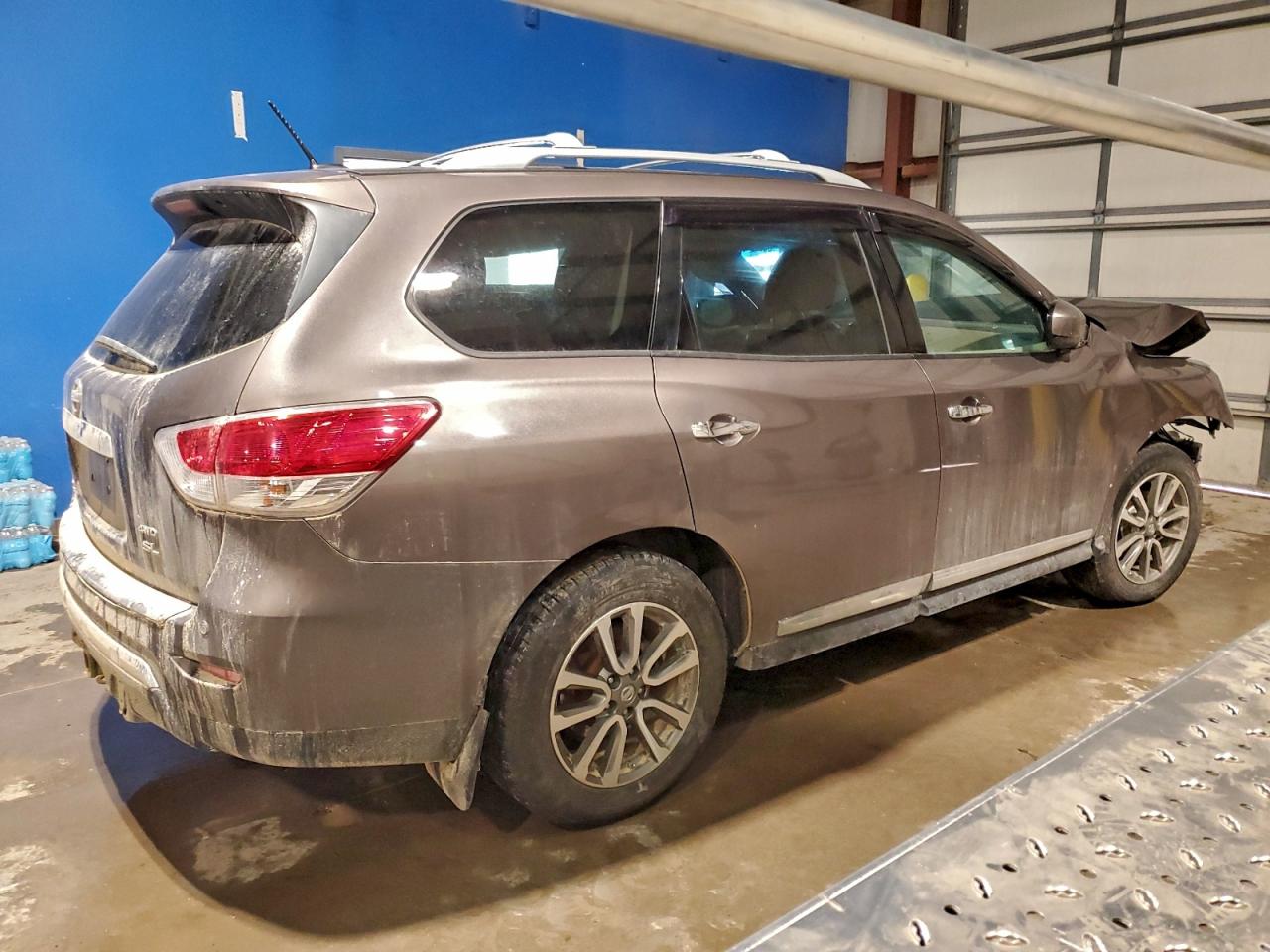 2013 NISSAN PATHFINDER S photo 5