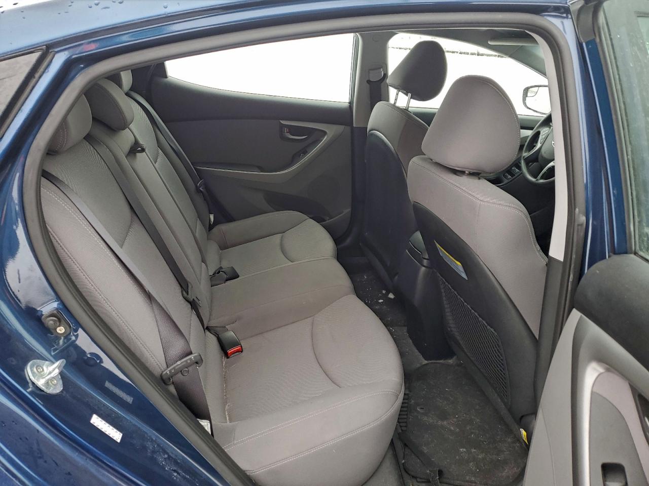 2016 HYUNDAI ELANTRA SE photo 28