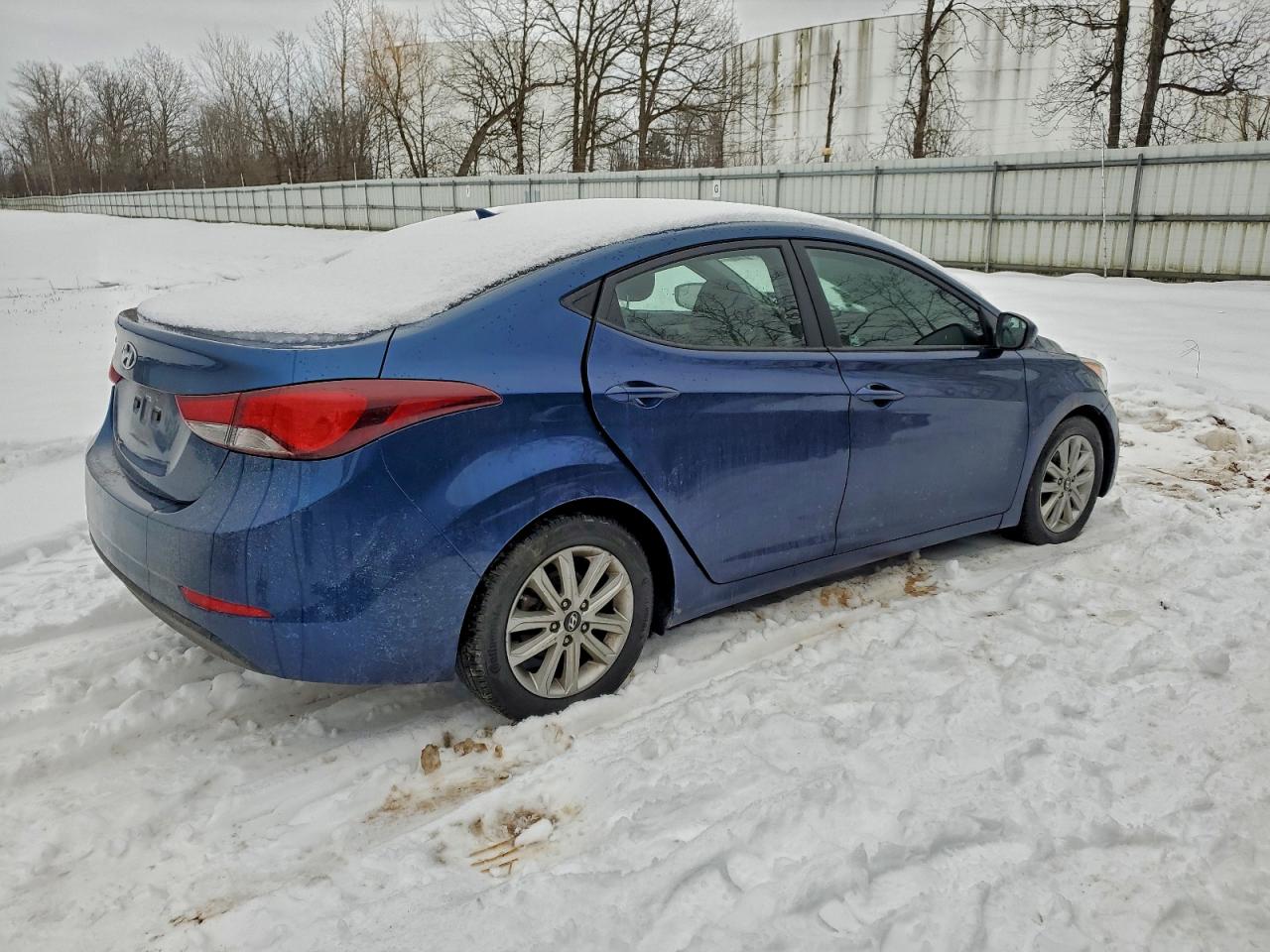 2016 HYUNDAI ELANTRA SE photo 7
