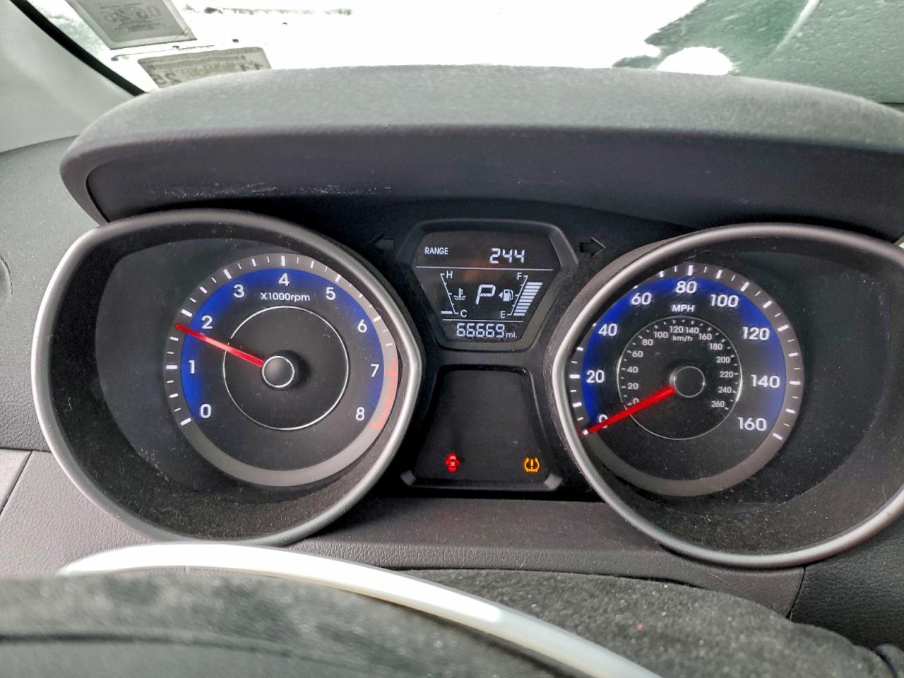 2016 HYUNDAI ELANTRA SE photo 25