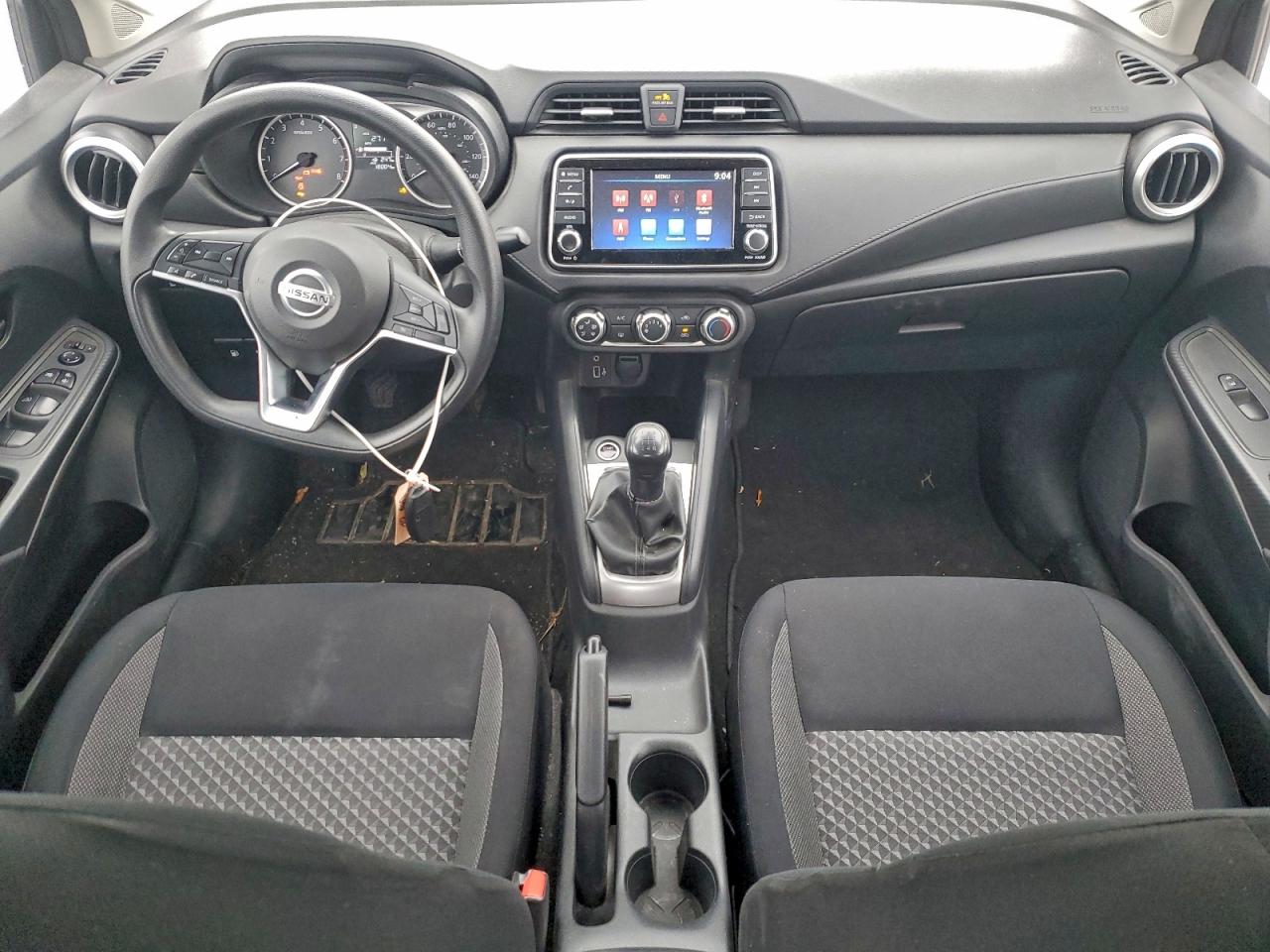 2020 NISSAN VERSA S photo 15