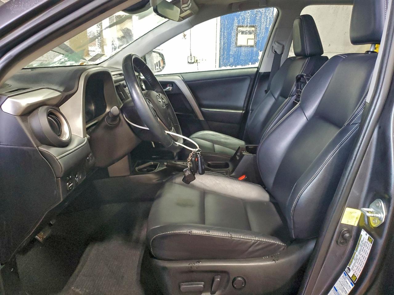 2017 TOYOTA RAV4 LIMITED photo 19