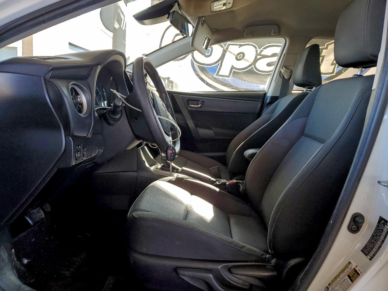 2017 TOYOTA COROLLA LE ECO photo 7