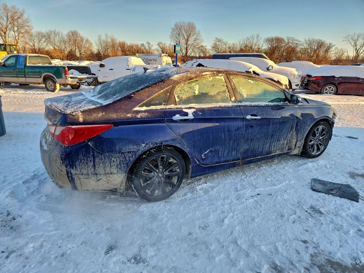 2011 HYUNDAI SONATA SE photo 3