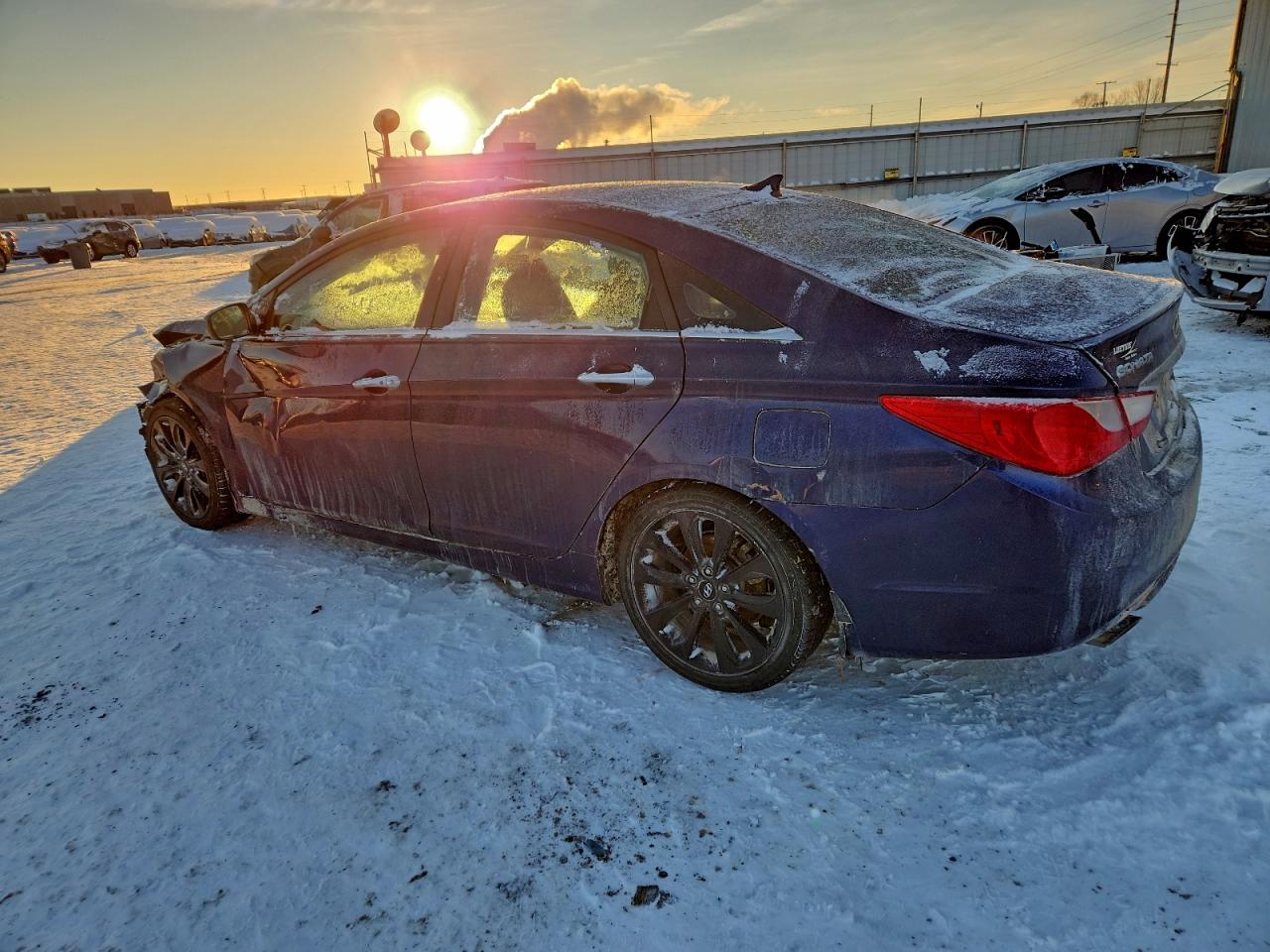 2011 HYUNDAI SONATA SE photo 2