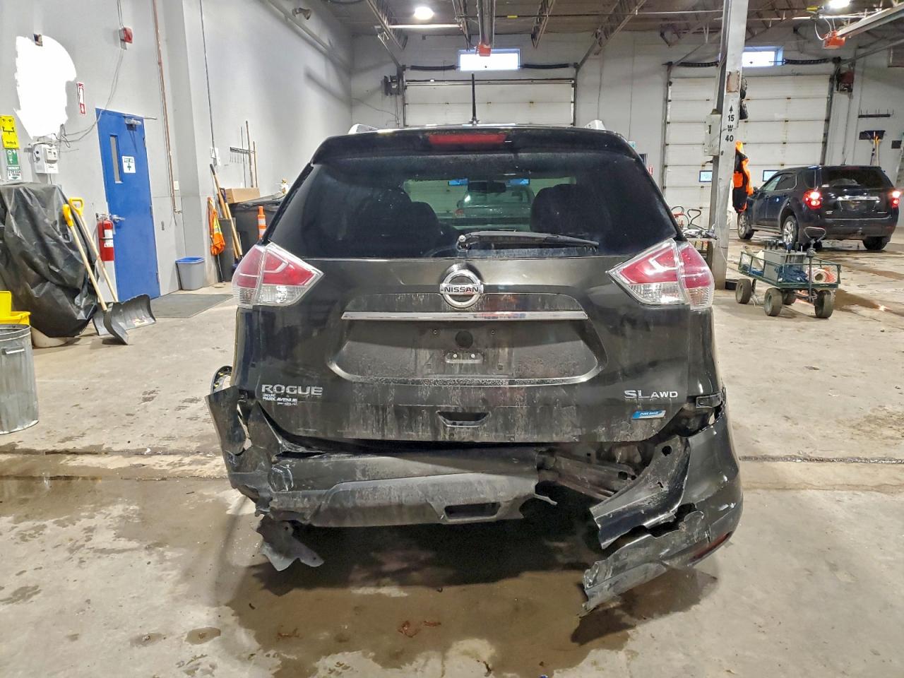 2014 NISSAN ROGUE S photo 6