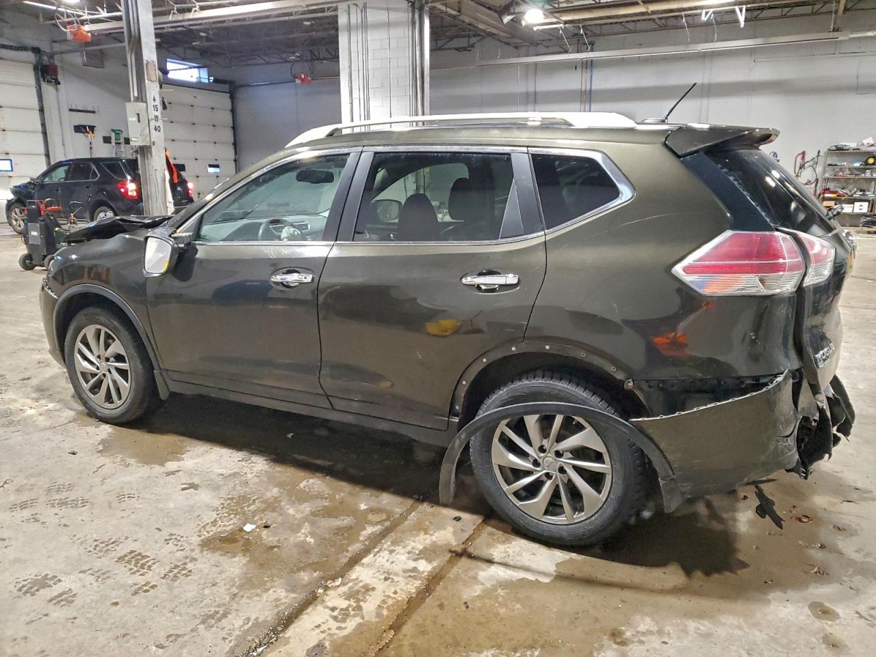 2014 NISSAN ROGUE S photo 2