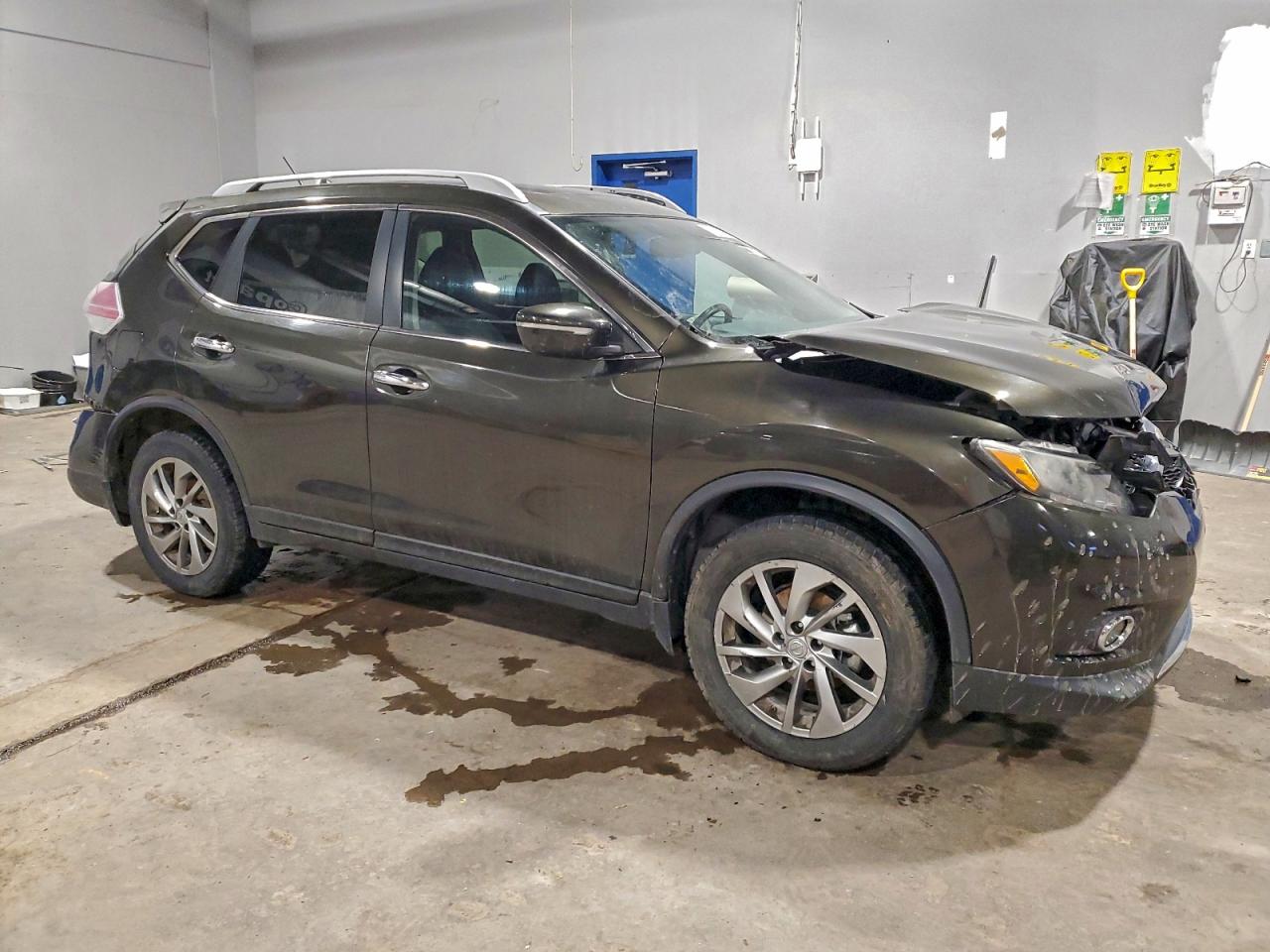 2014 NISSAN ROGUE S photo 4