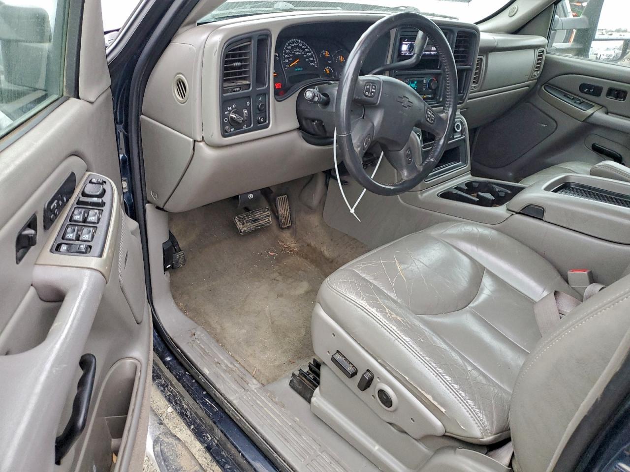 2005 CHEVROLET SILVERADO C2500 HEAVY DUTY photo 22