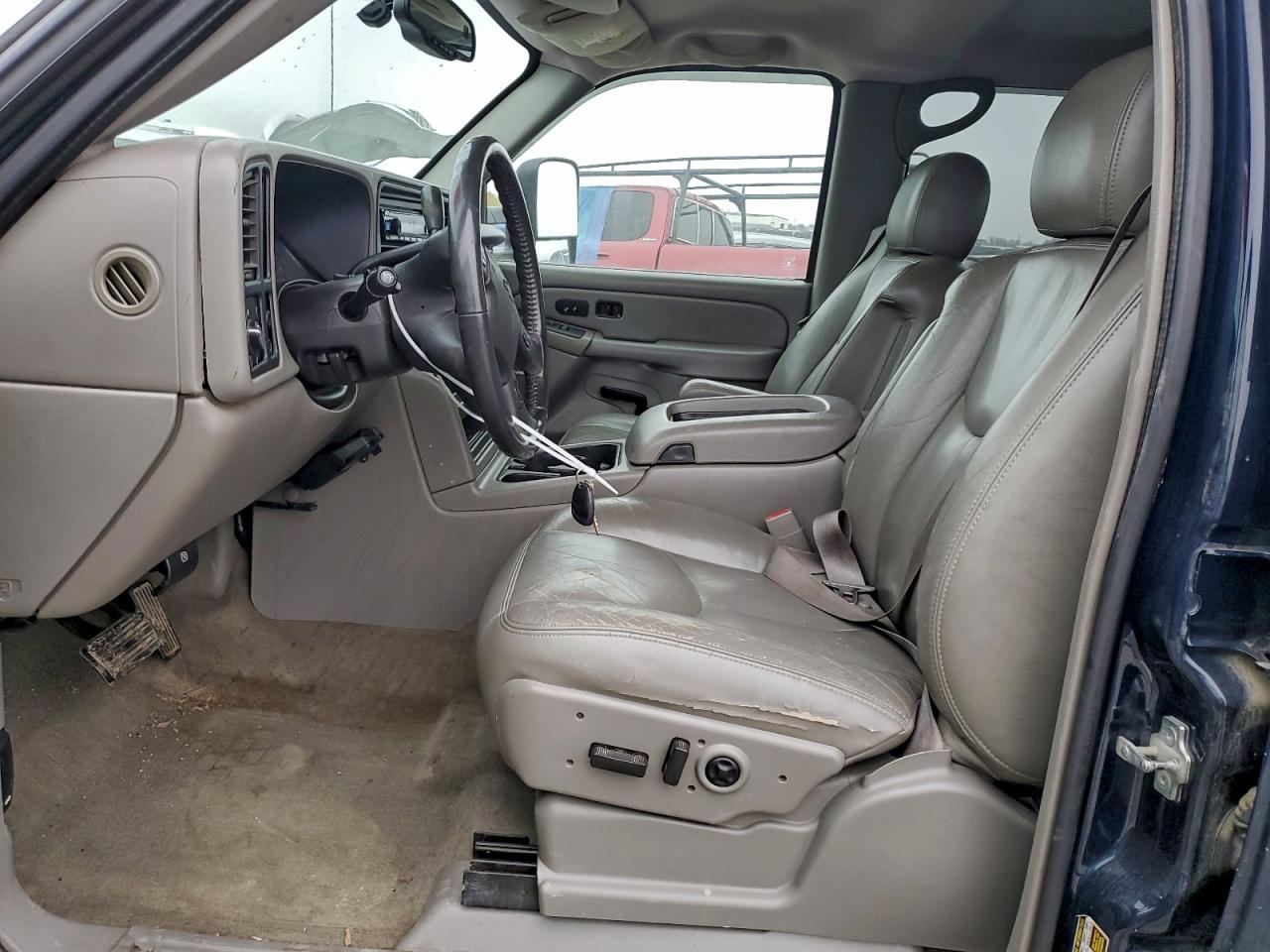 2005 CHEVROLET SILVERADO C2500 HEAVY DUTY photo 19