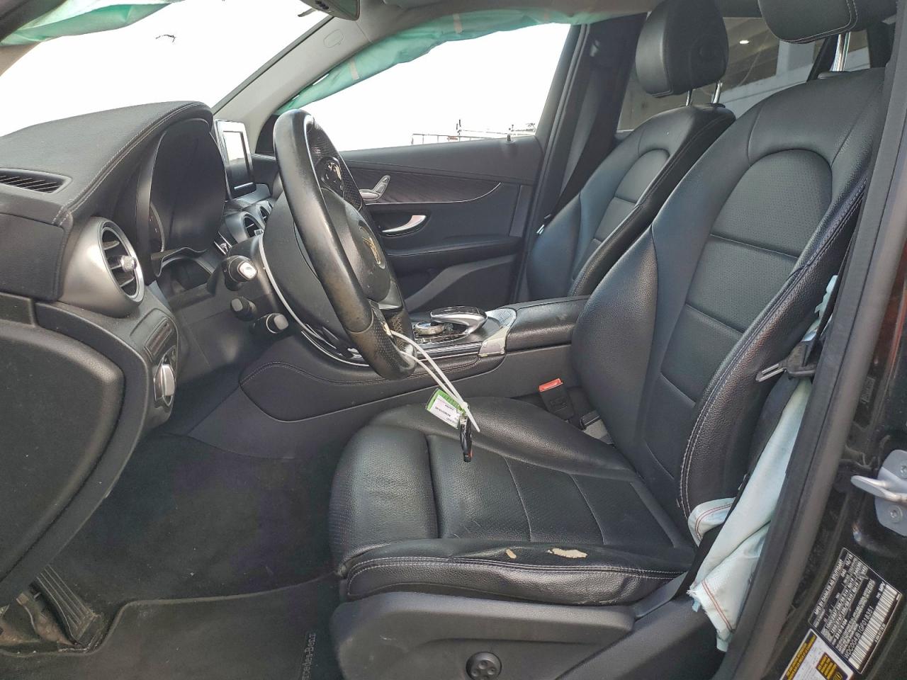 2016 MERCEDES-BENZ GLC 300 photo 7