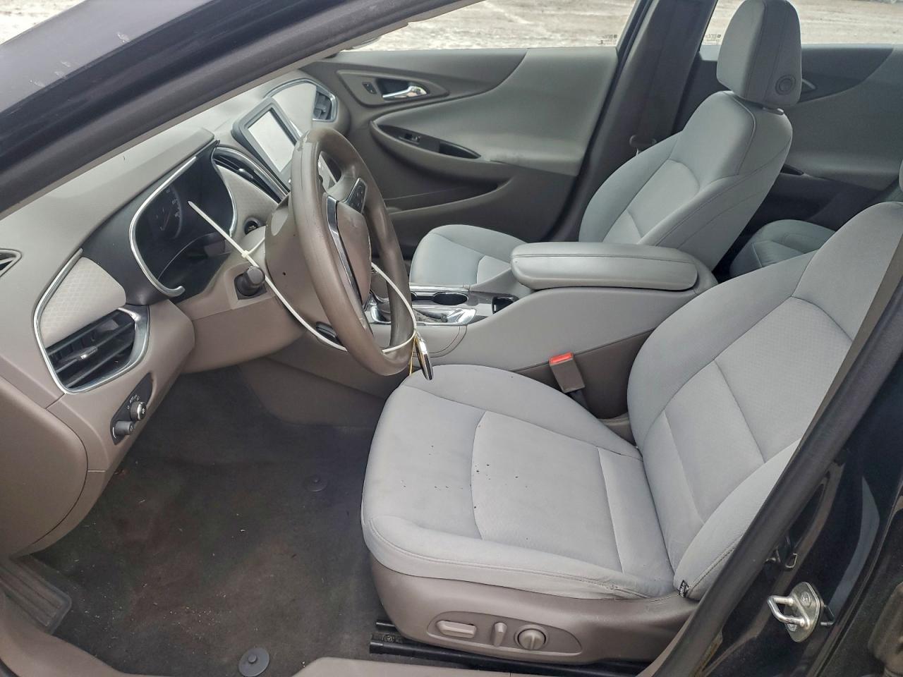 2016 CHEVROLET MALIBU LT photo 13