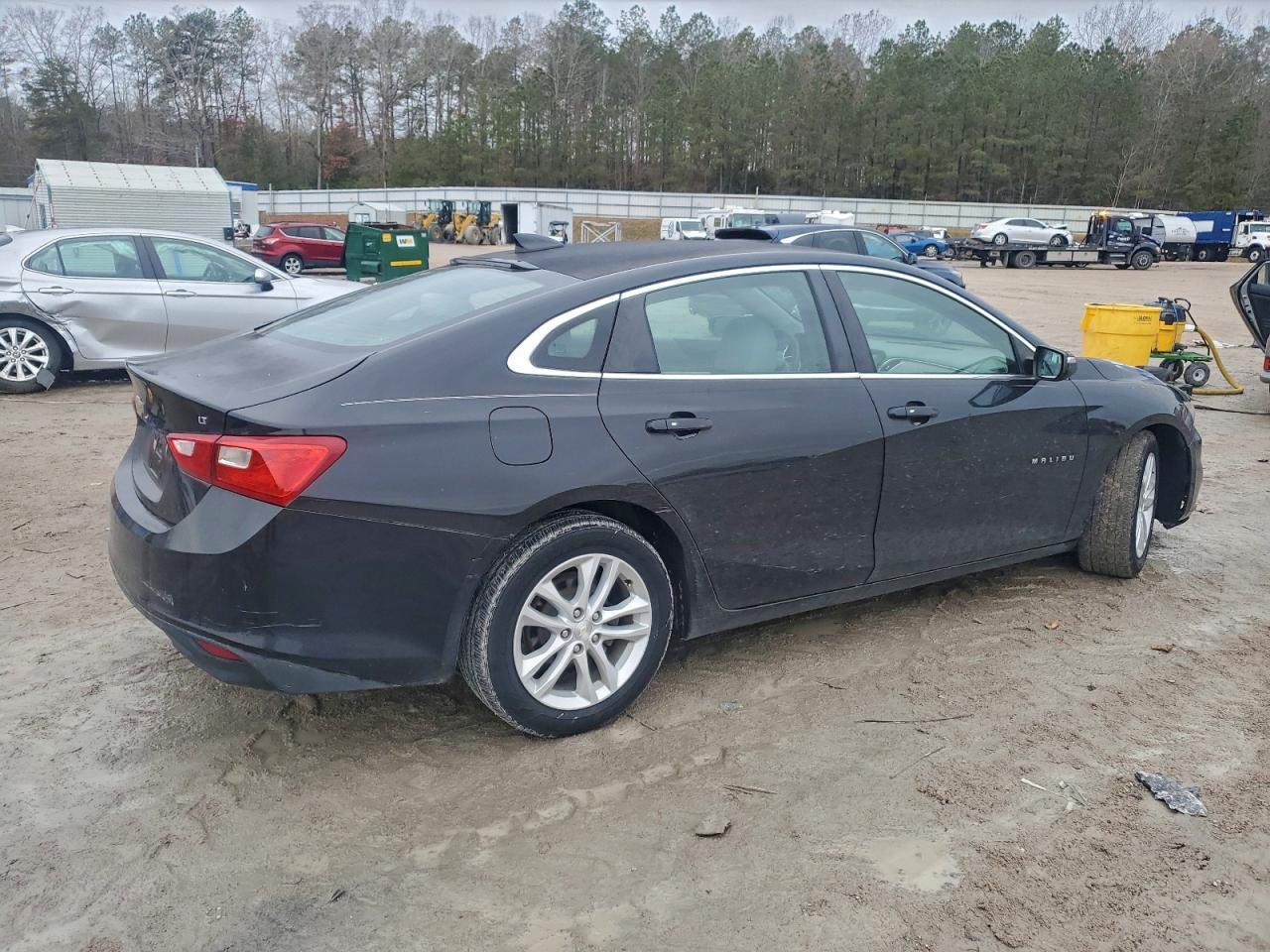 2016 CHEVROLET MALIBU LT photo 5