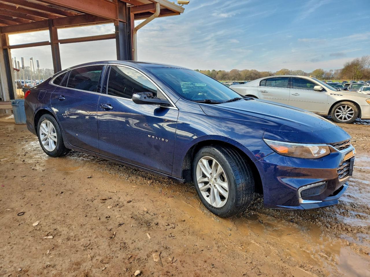 2016 CHEVROLET MALIBU LT photo 4