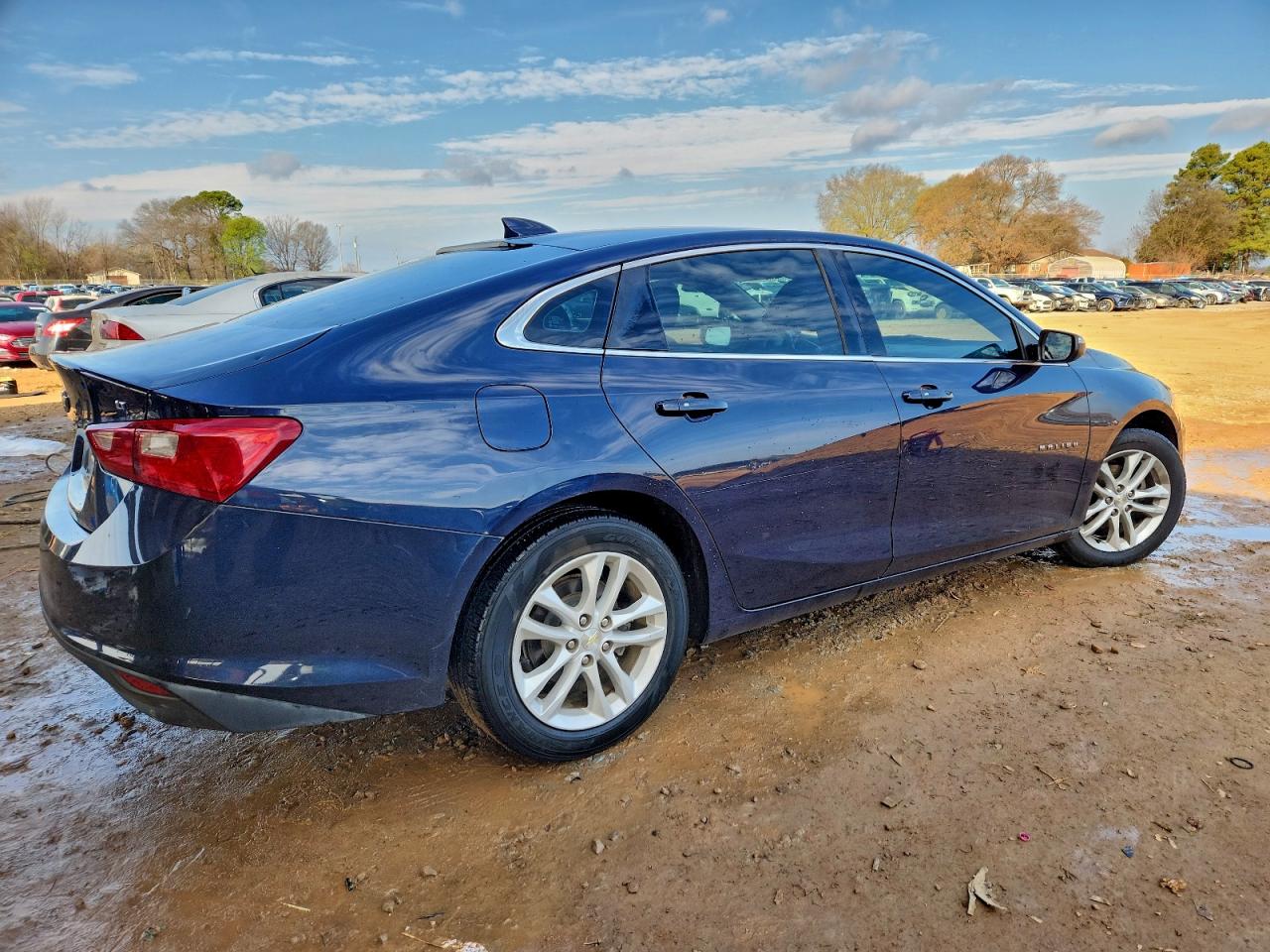 2016 CHEVROLET MALIBU LT photo 3