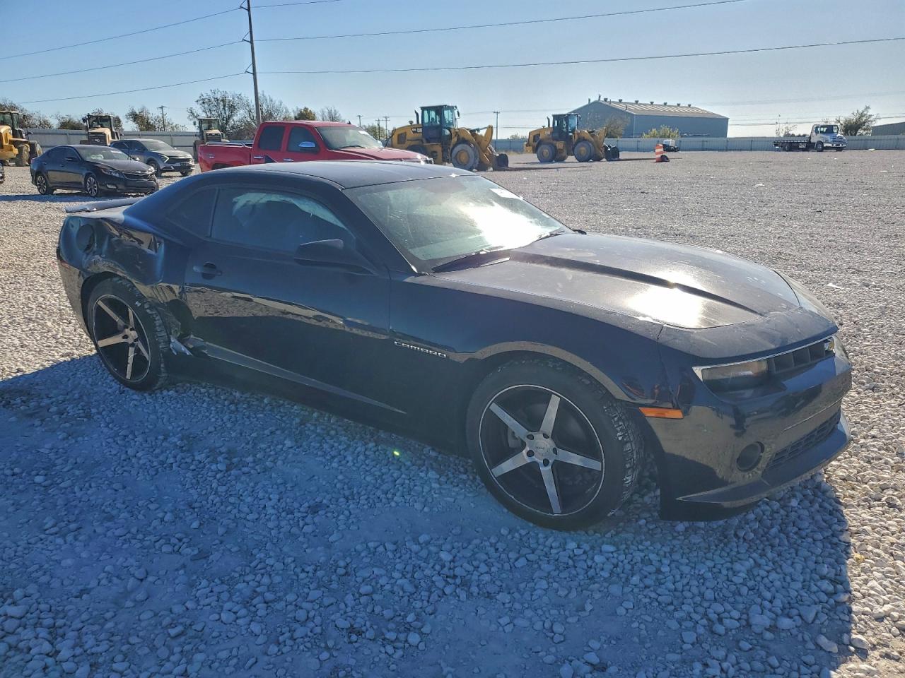 2015 CHEVROLET CAMARO LT photo 4