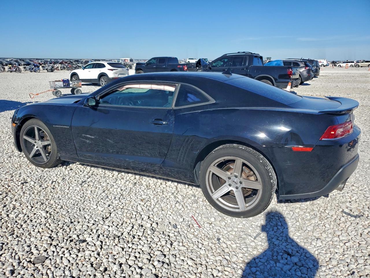 2015 CHEVROLET CAMARO LT photo 2