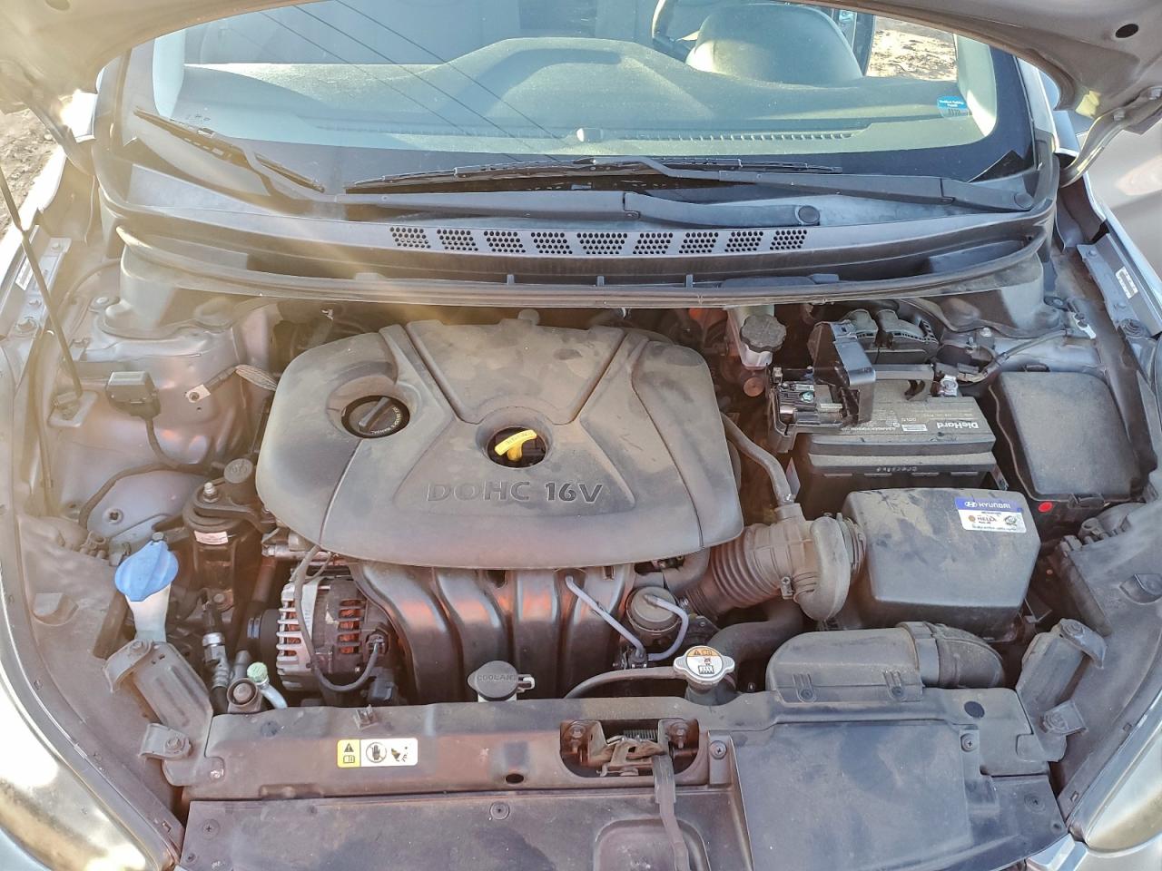 2015 HYUNDAI ELANTRA SE photo 11