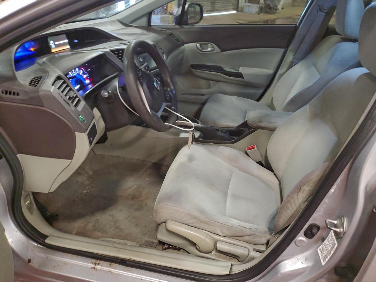 2012 HONDA CIVIC LX photo 7