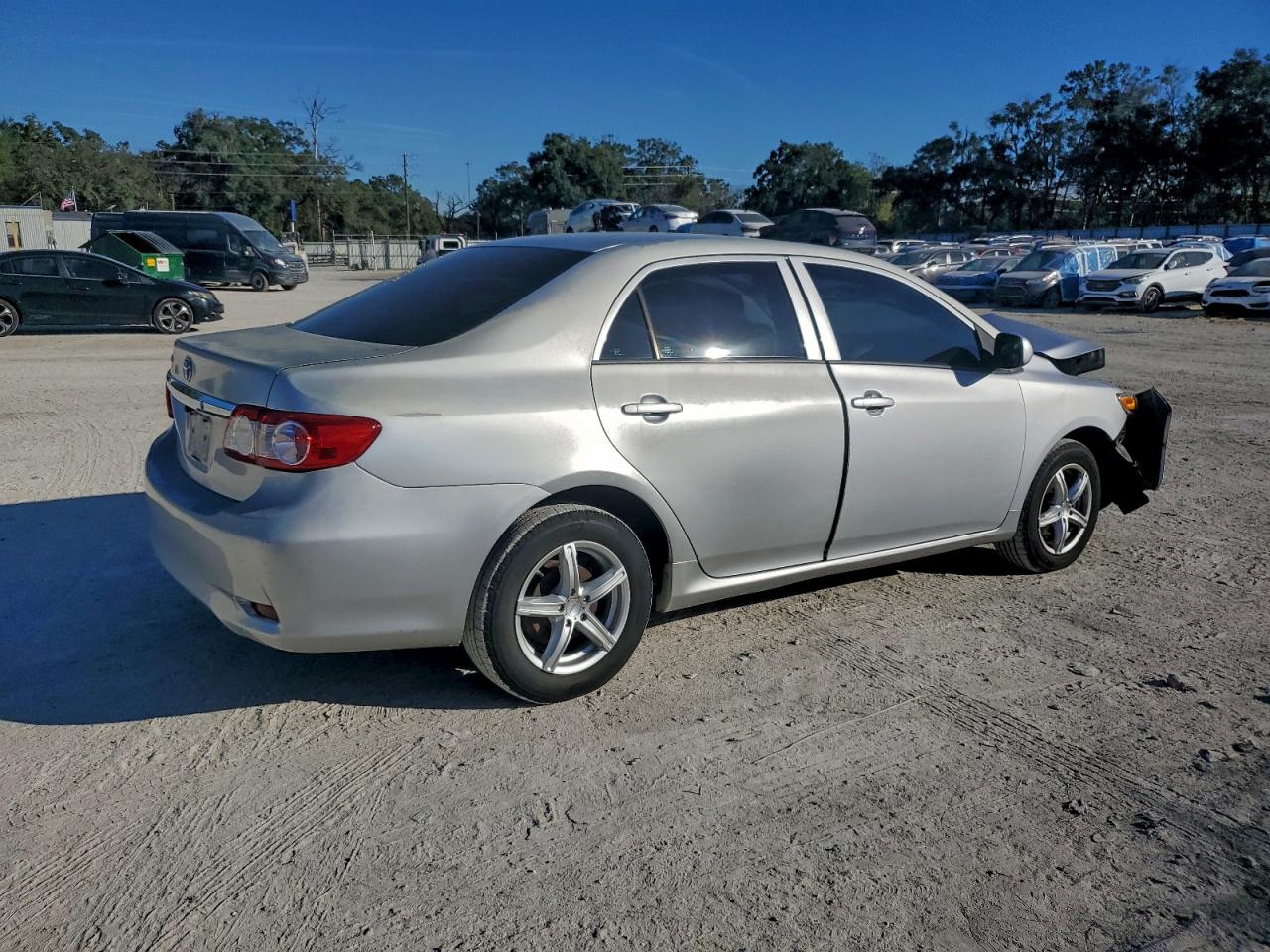 2013 TOYOTA COROLLA BASE photo 7