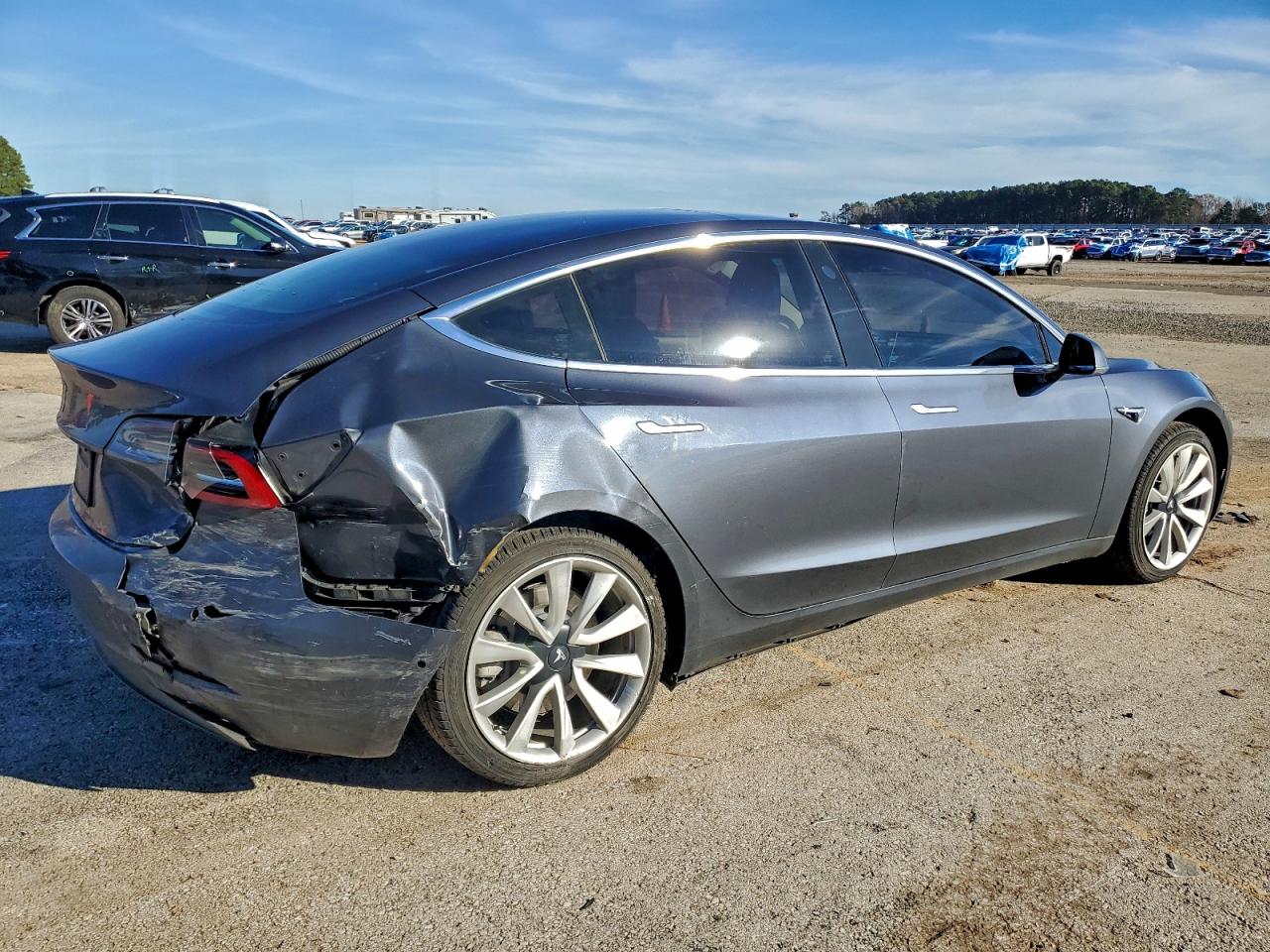 2020 TESLA MODEL 3 photo 3