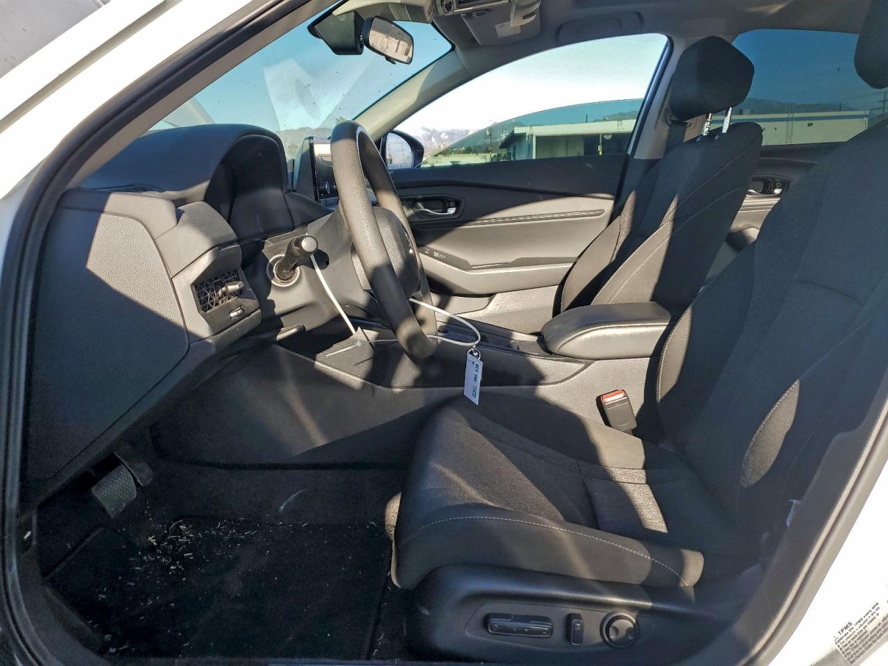 2024 HONDA ACCORD EX photo 7