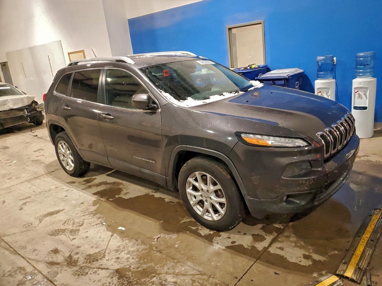 2015 JEEP CHEROKEE LATITUDE photo 4