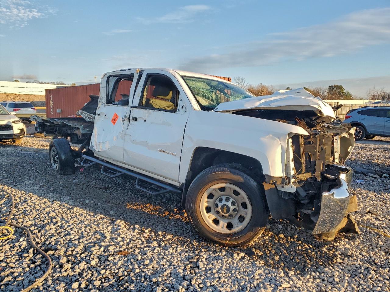 2016 CHEVROLET SILVERADO K3500 photo 4