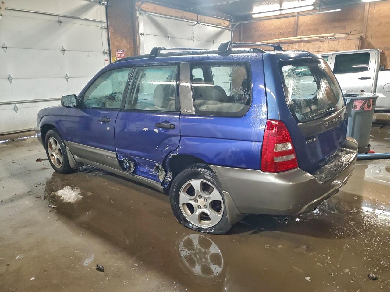 2004 SUBARU FORESTER 2.5XS photo 2
