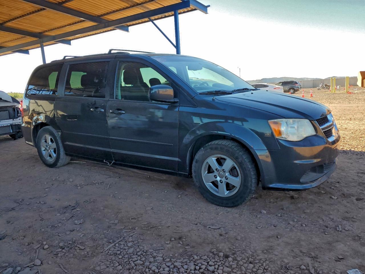 2012 DODGE GRAND CARAVAN SXT photo 7