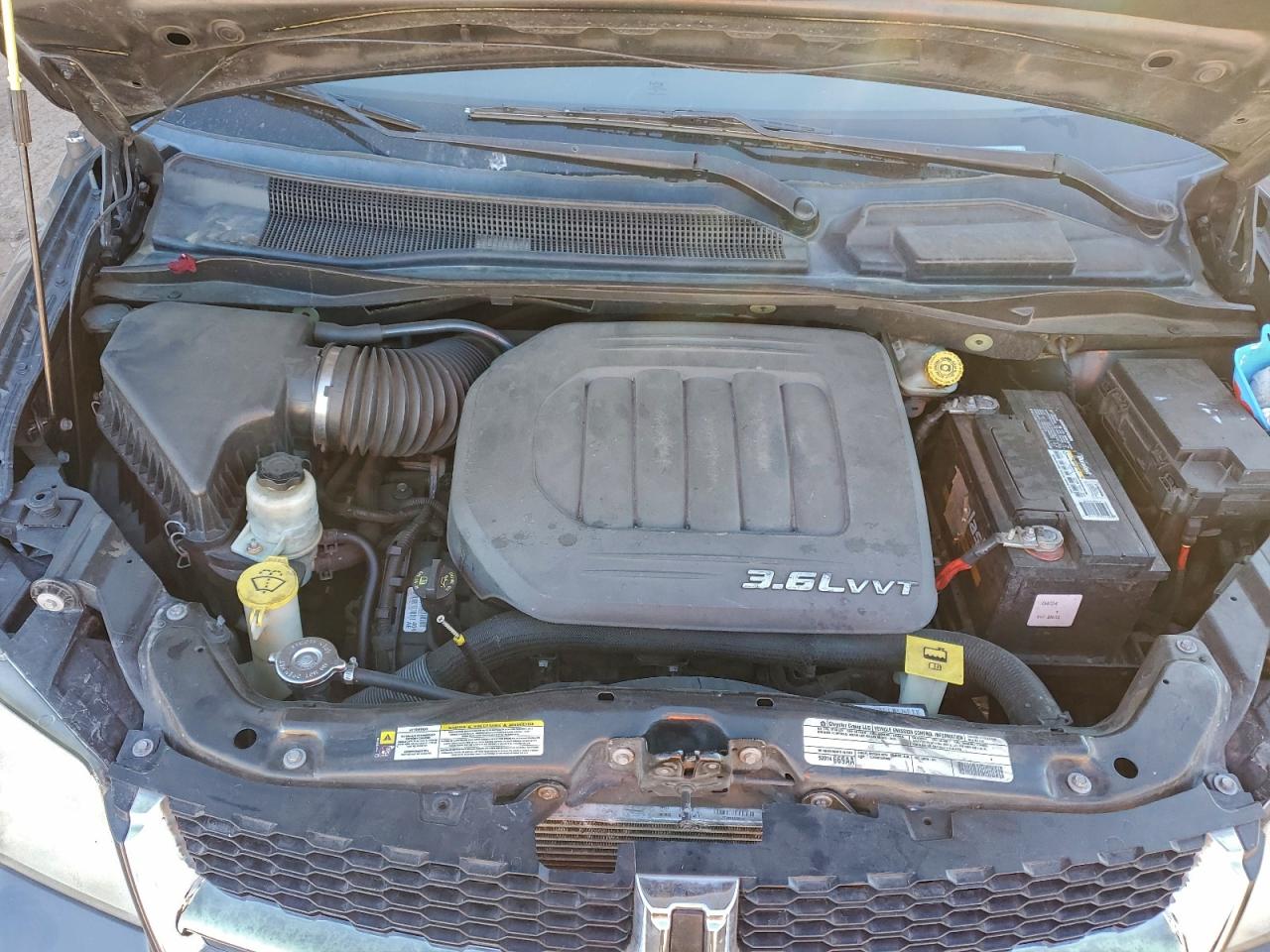 2012 DODGE GRAND CARAVAN SXT photo 23