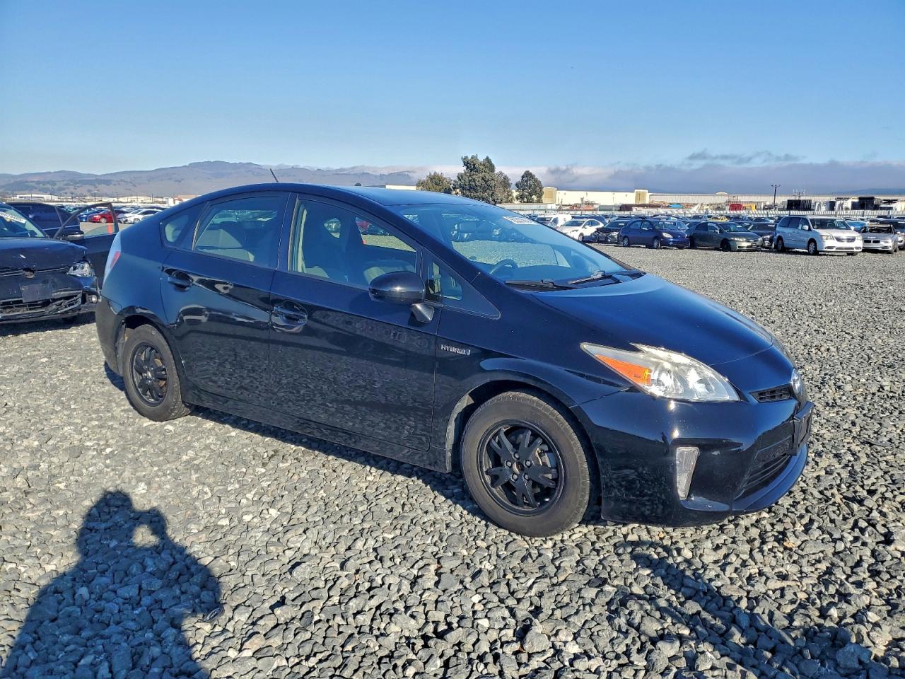 2015 TOYOTA PRIUS photo 10