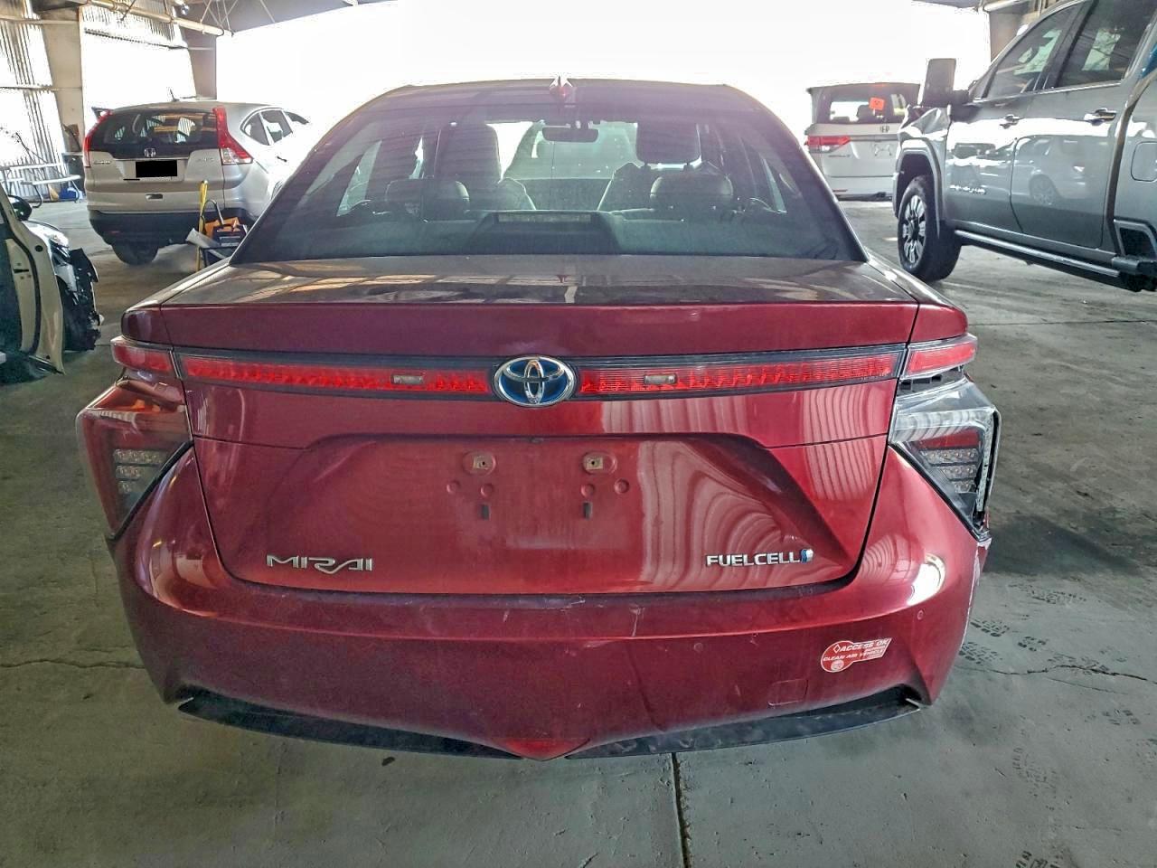 2017 TOYOTA MIRAI photo 16