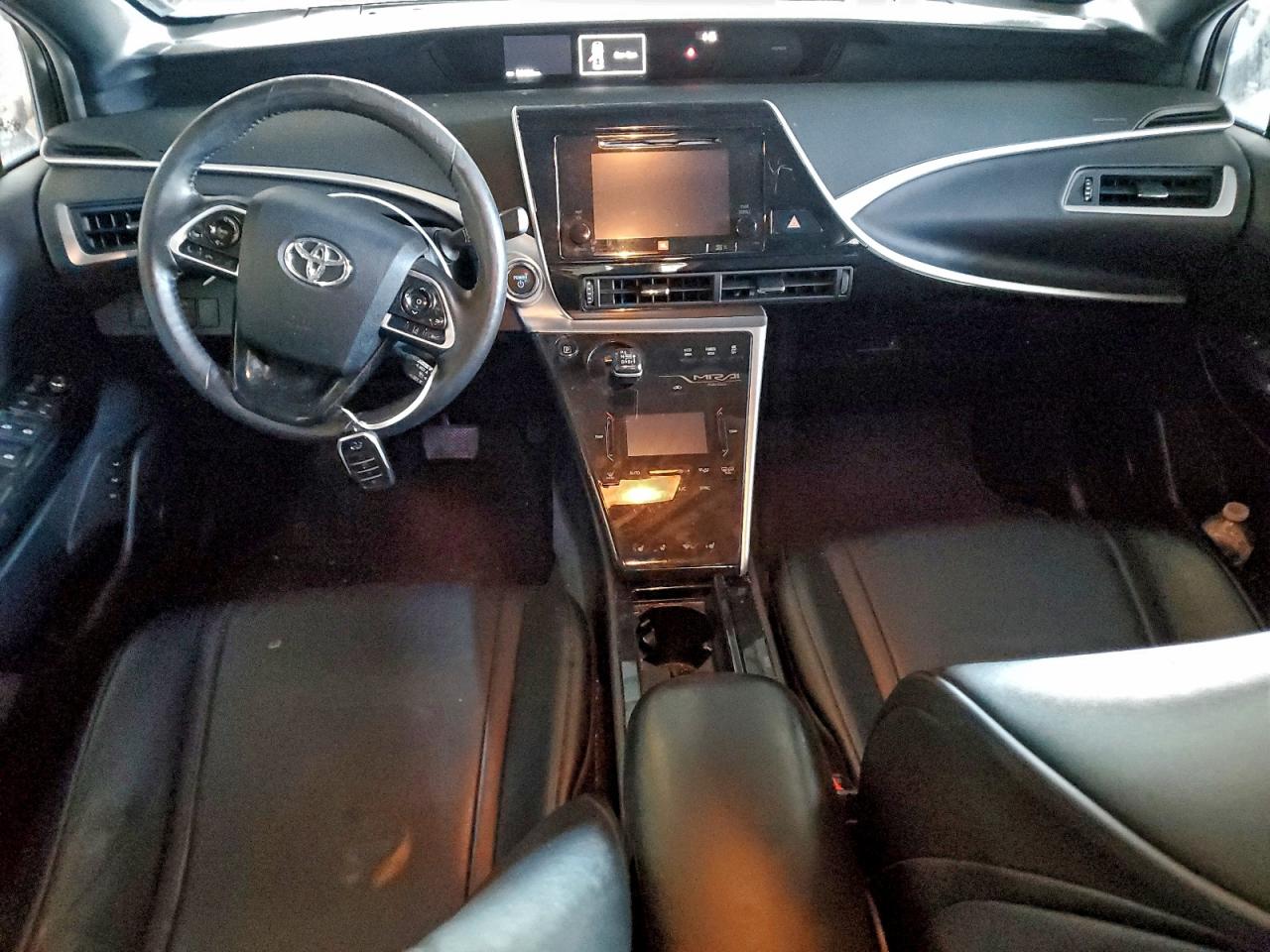 2017 TOYOTA MIRAI photo 22