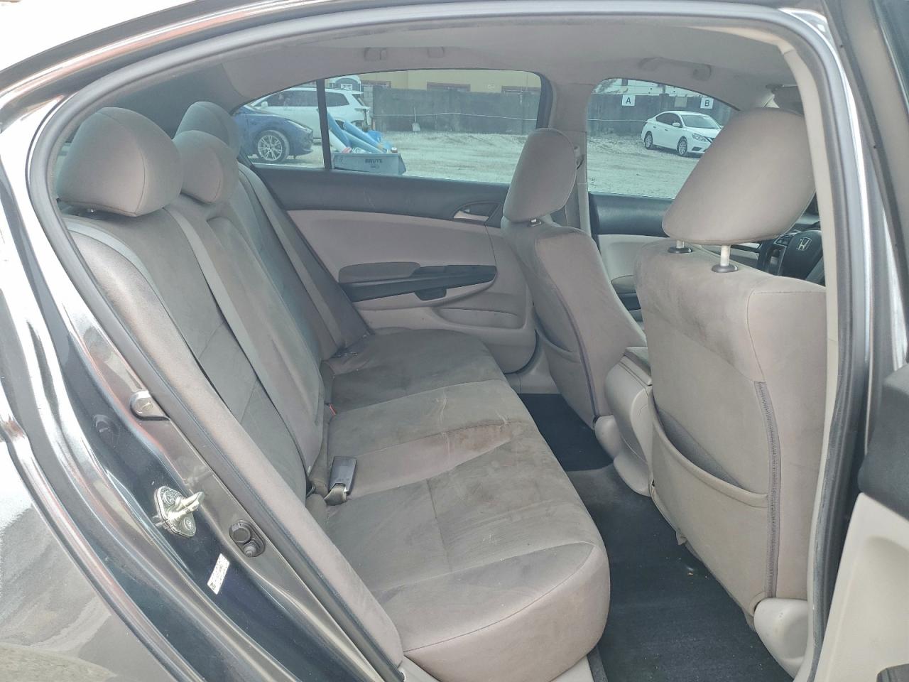 2012 HONDA ACCORD LX photo 10