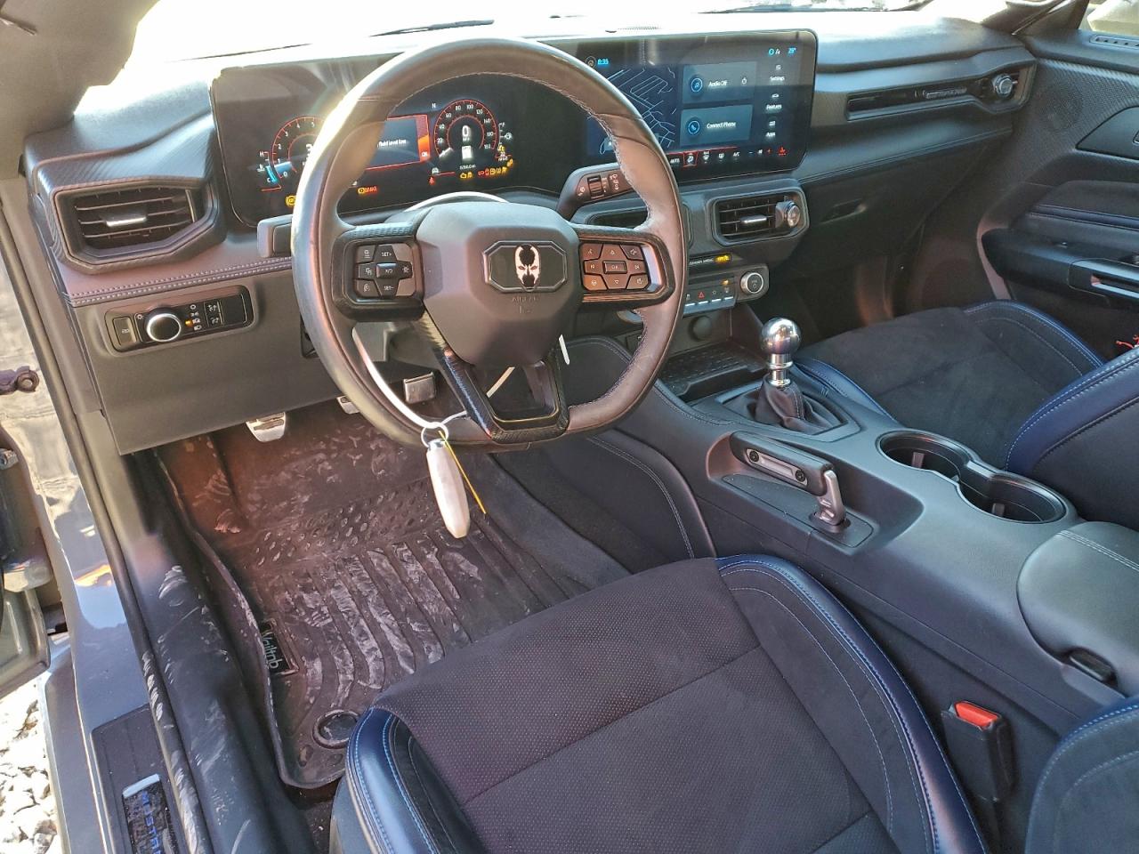 2024 FORD MUSTANG DARK HORSE photo 15