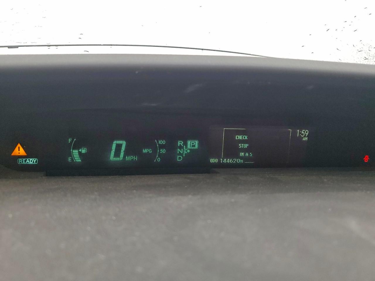 2015 TOYOTA PRIUS photo 9