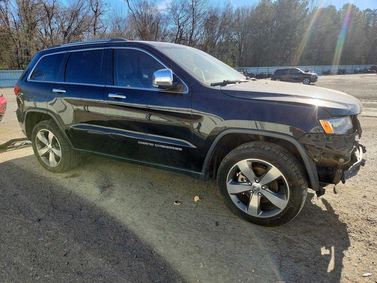 2015 JEEP GRAND CHEROKEE LIMITED photo 4