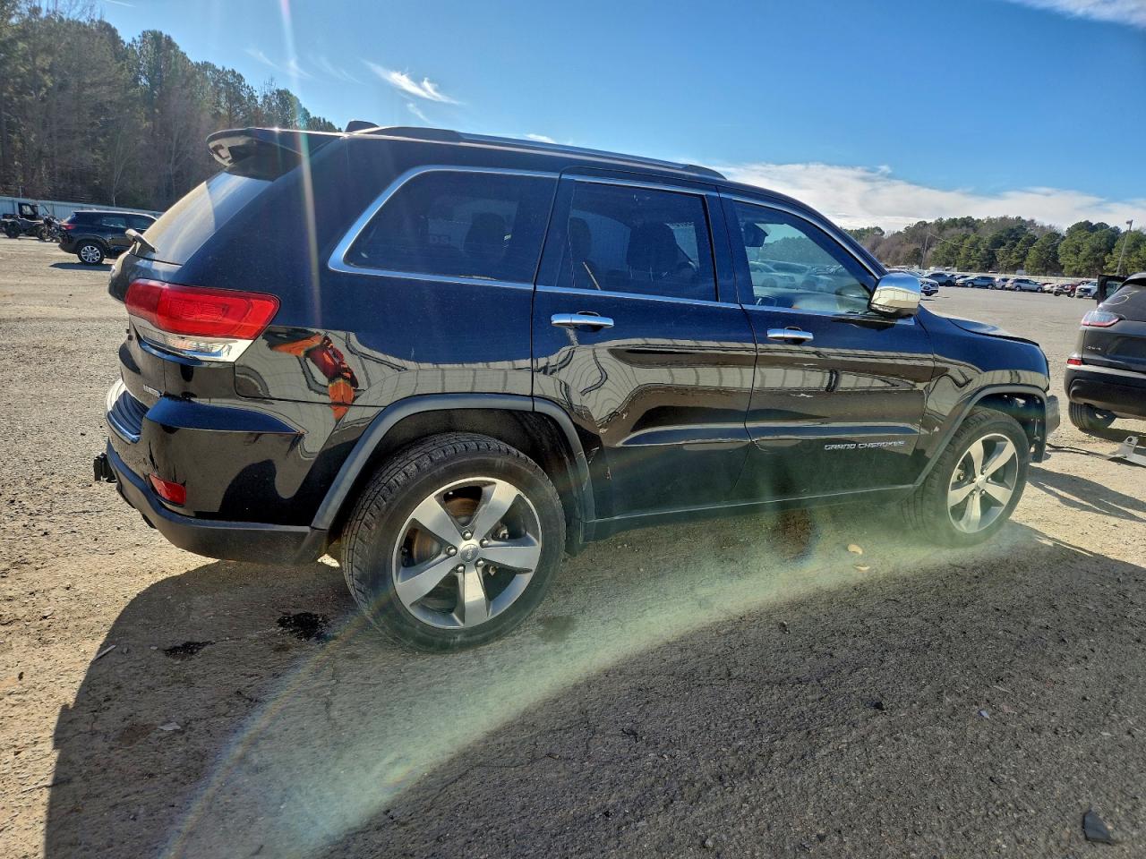 2015 JEEP GRAND CHEROKEE LIMITED photo 3
