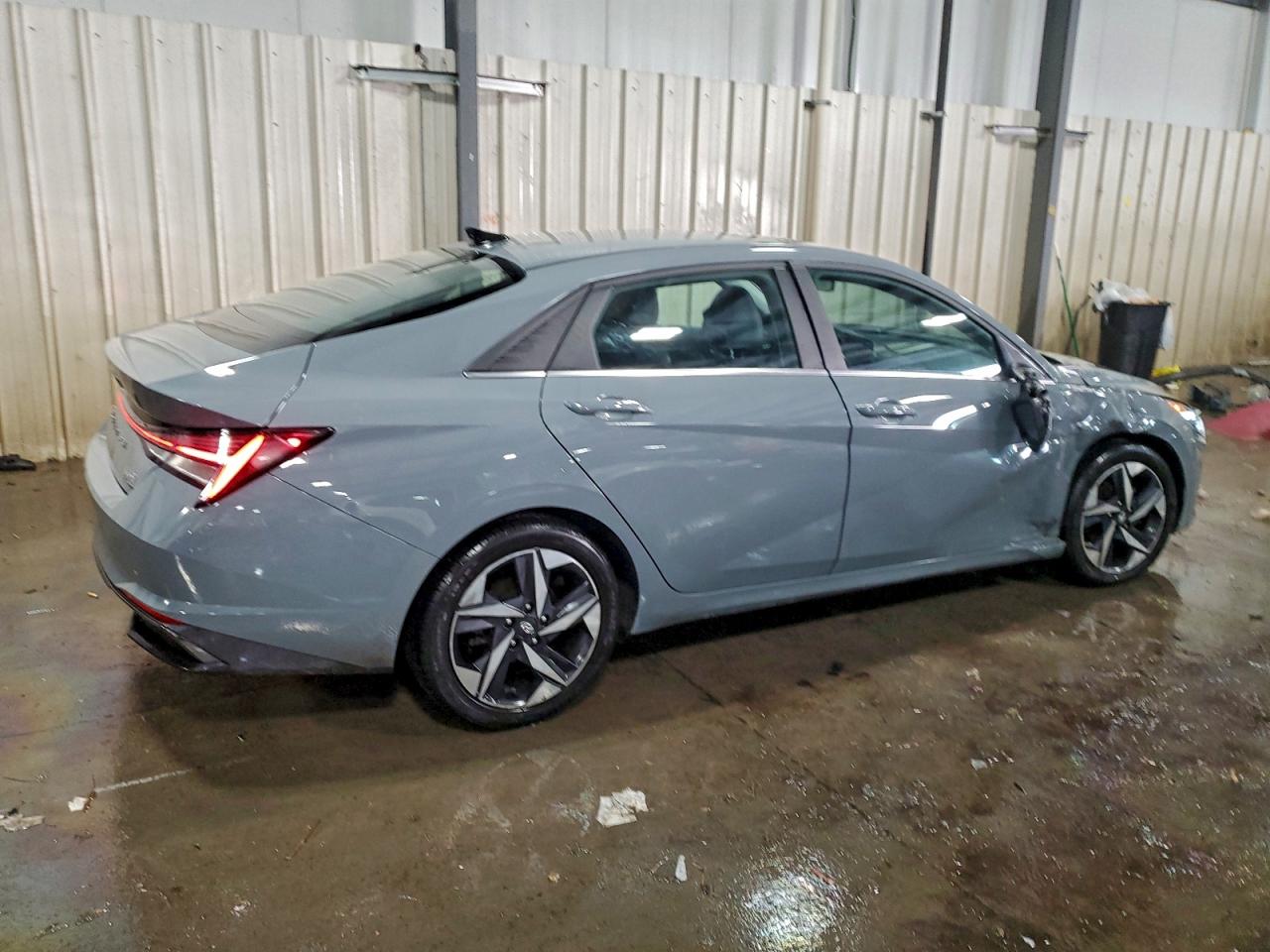 2022 HYUNDAI ELANTRA LIMITED photo 3