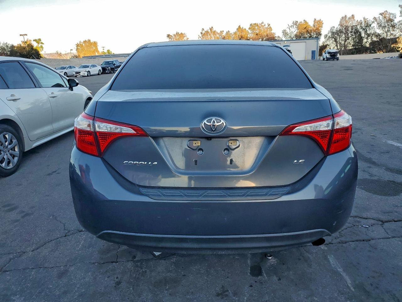 2014 TOYOTA COROLLA L photo 16