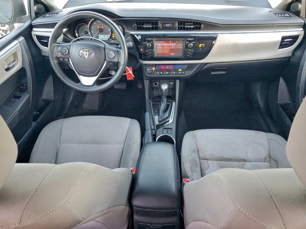 2014 TOYOTA COROLLA L photo 22