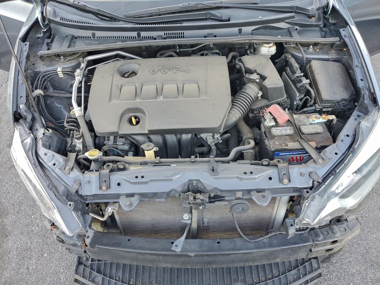 2014 TOYOTA COROLLA L photo 31