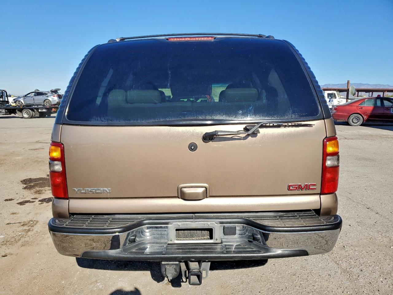 2003 GMC YUKON photo 16