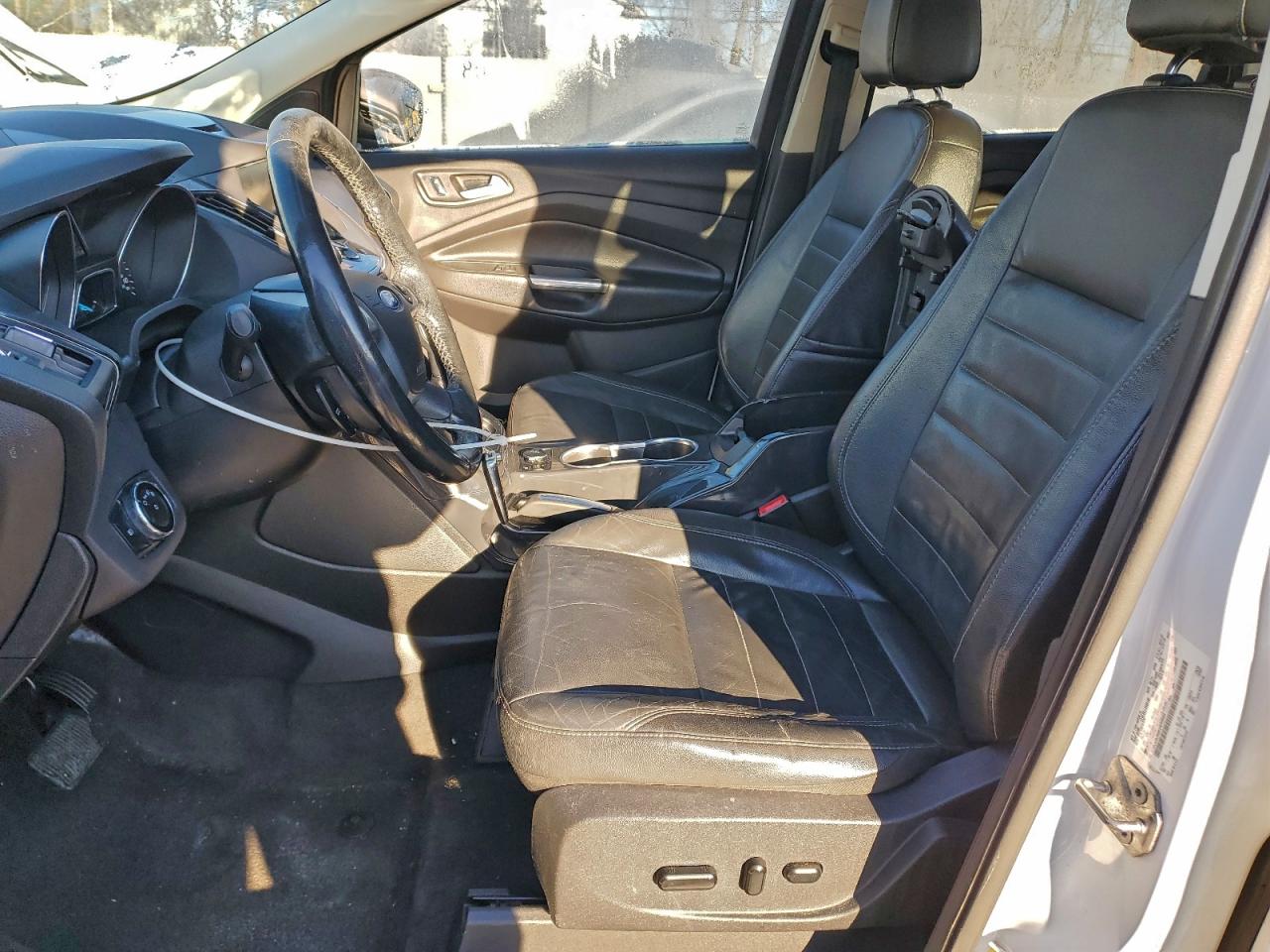 2014 FORD ESCAPE TITANIUM photo 19