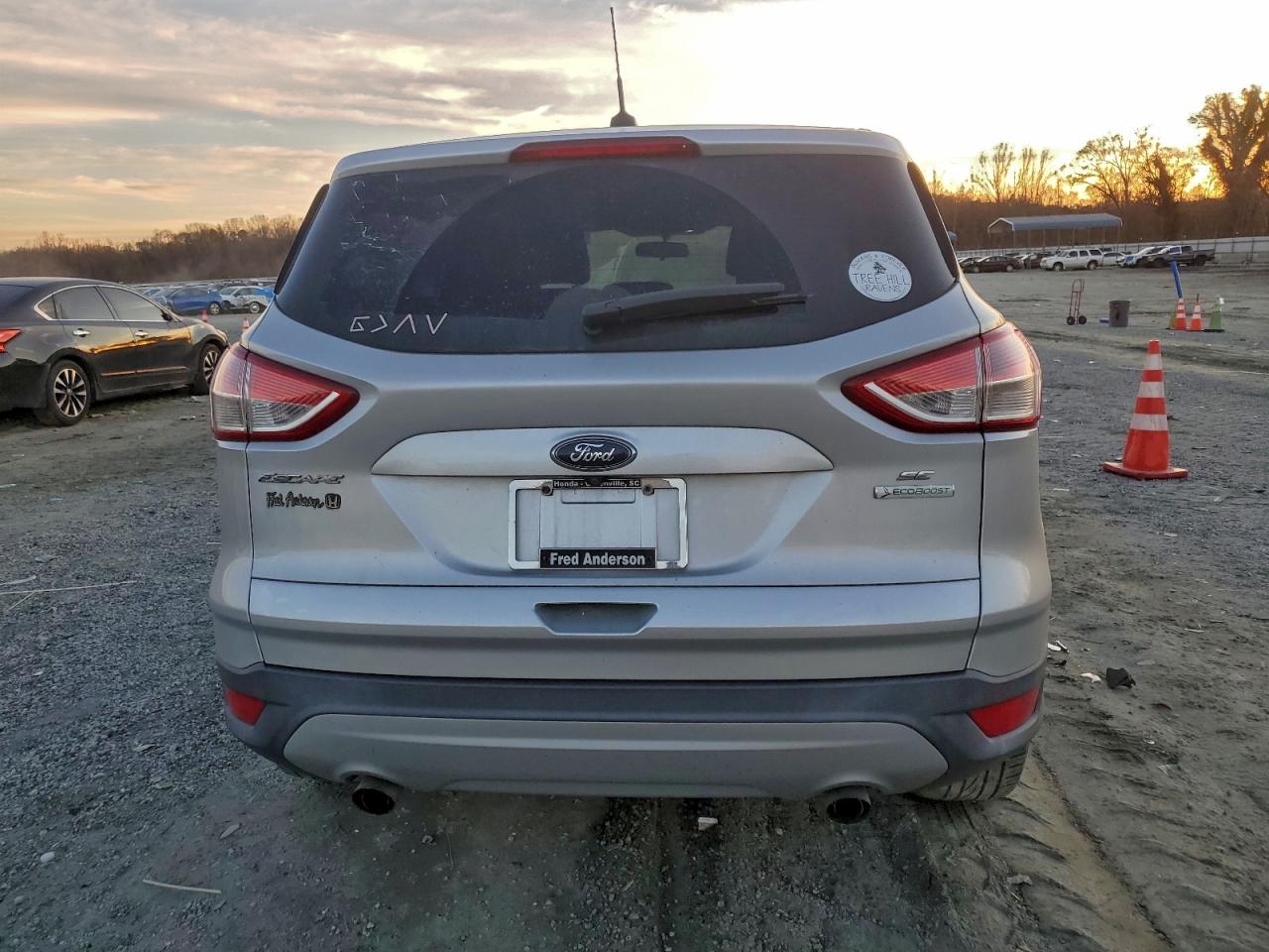 2015 FORD ESCAPE SE photo 11