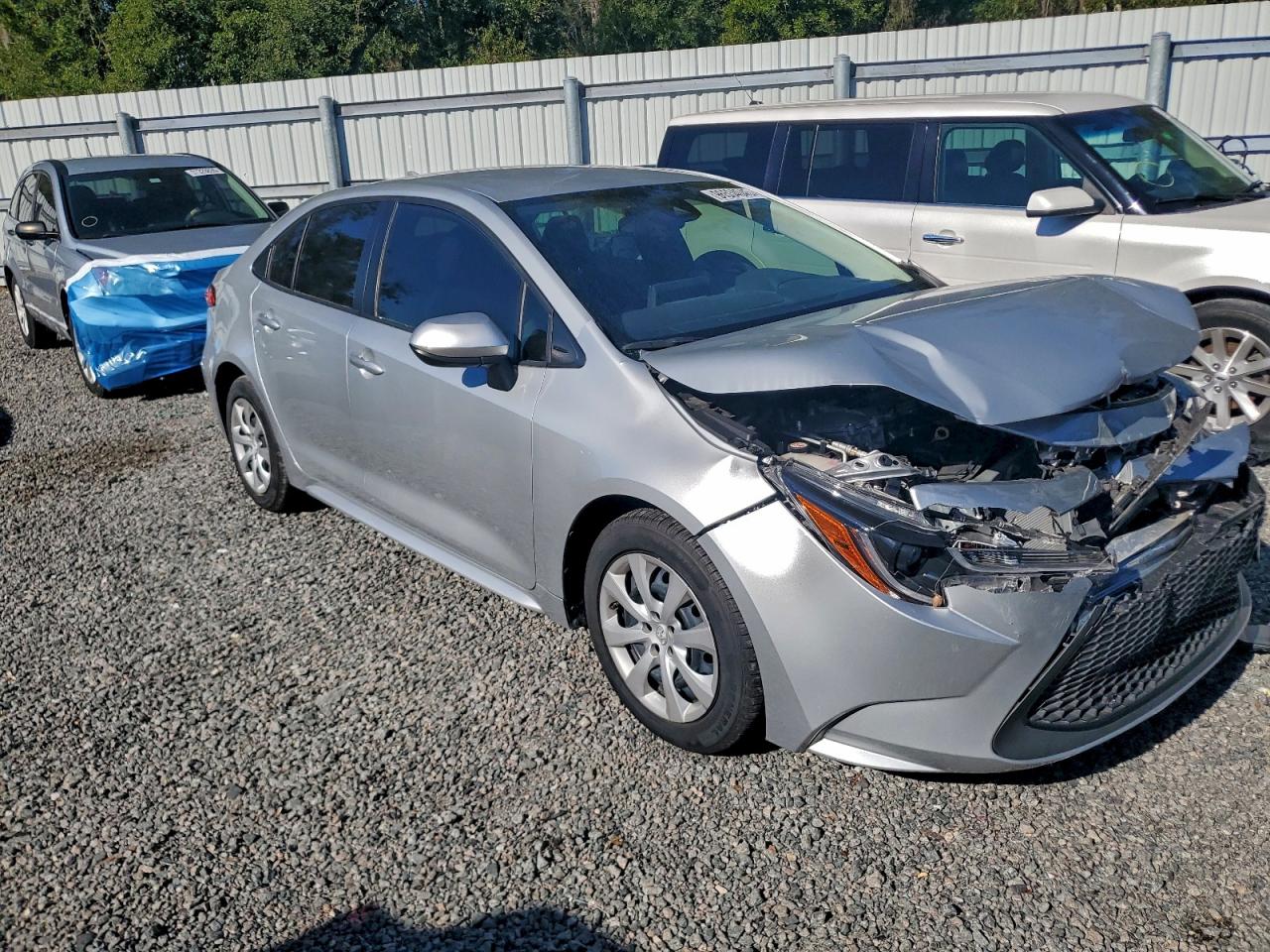 2022 TOYOTA COROLLA LE photo 4