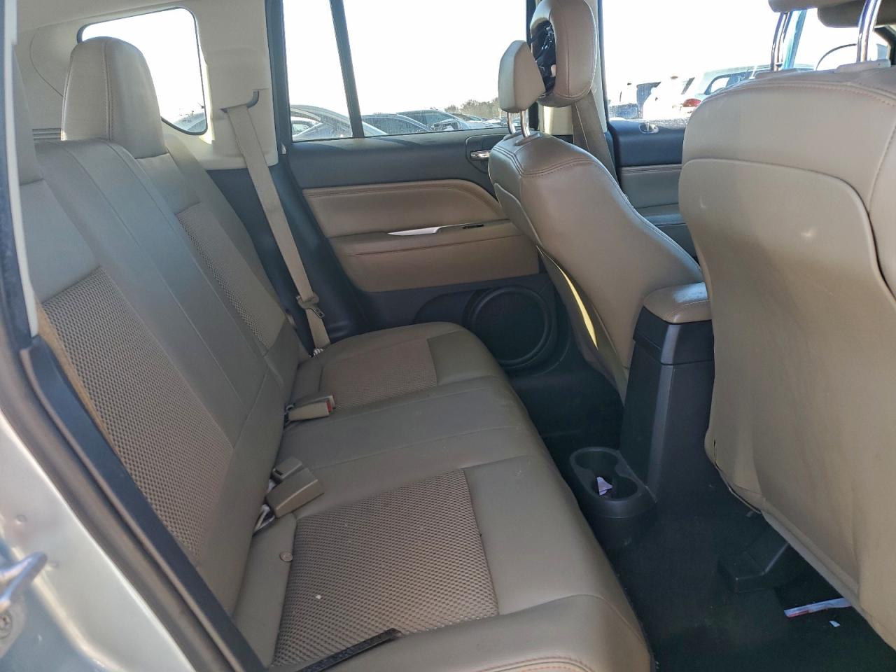 2014 JEEP COMPASS LATITUDE photo 11